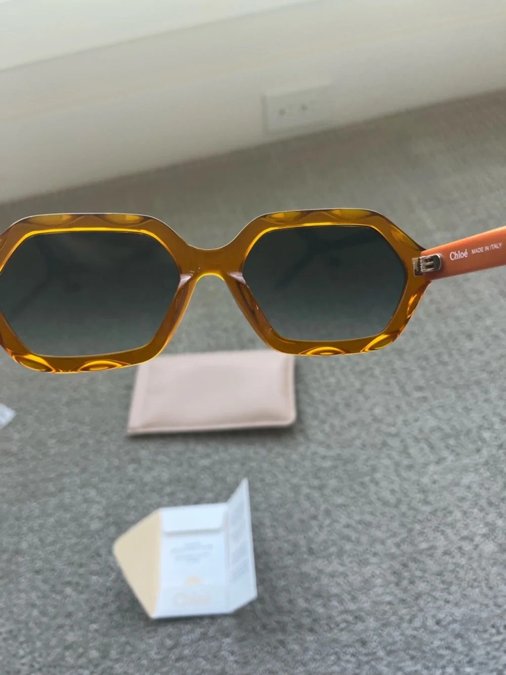 NWOT Chloe Orange Hexagon Frame Sunglasses case, cert of authenticity included - Picture 10 of 13